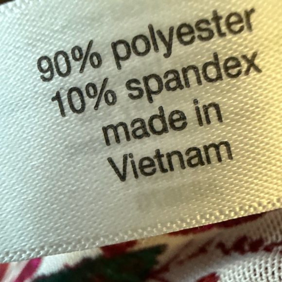 NWT LANE BRYANT Burgundy + Cream Floral Long Sleeve Mesh Swing Top Blouse 4x - Picture 9 of 10